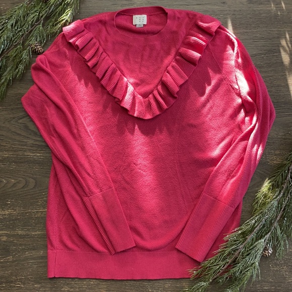 Pink sweater - Picture 2 of 3